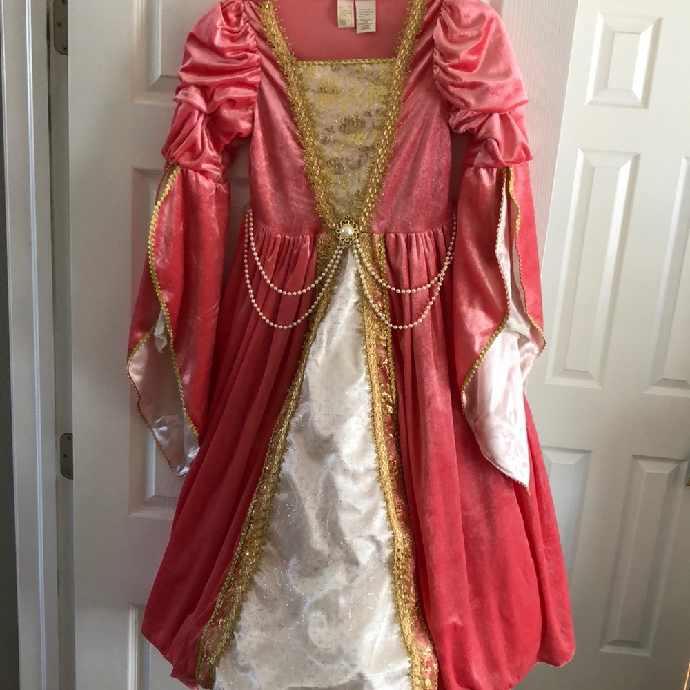 Girls Princess Costume 👑